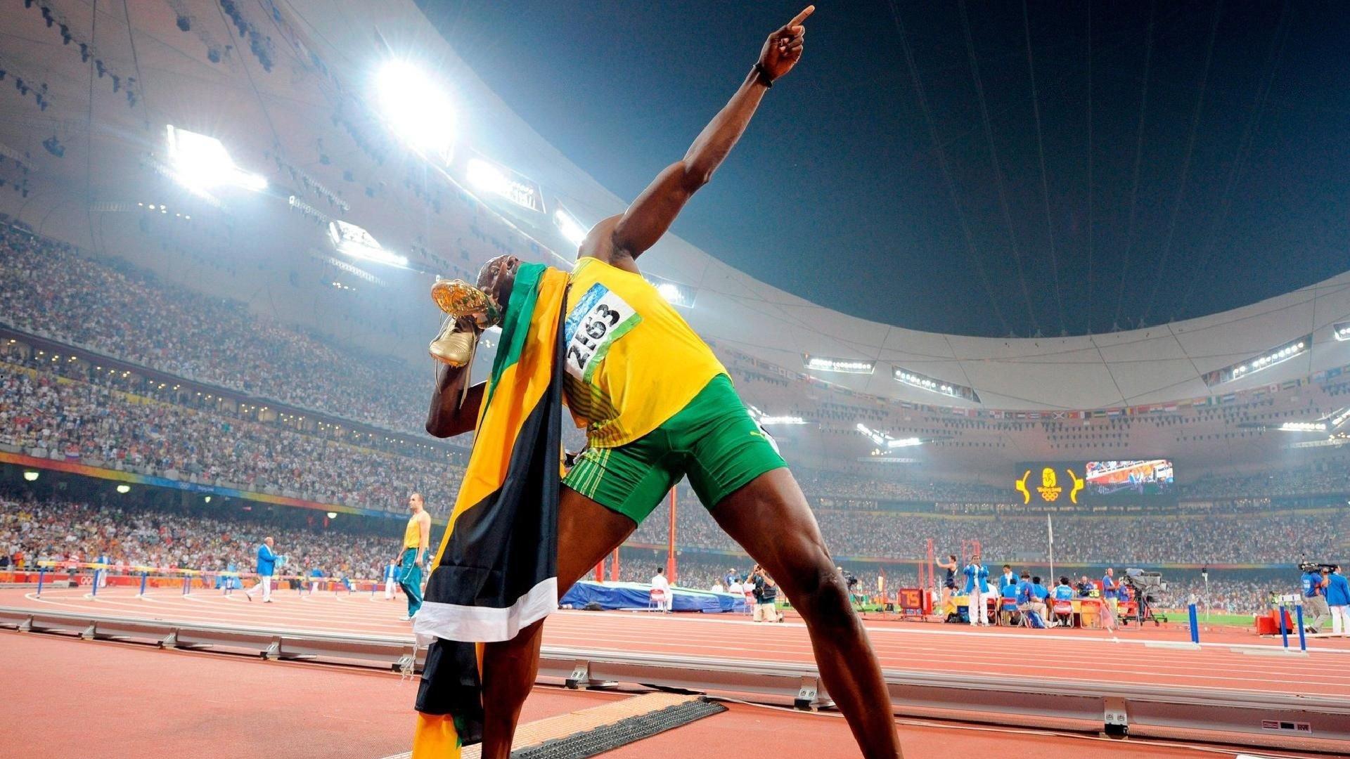 中国蝶泳新星闪耀世锦赛,200米蝶泳摘金创亚洲纪录